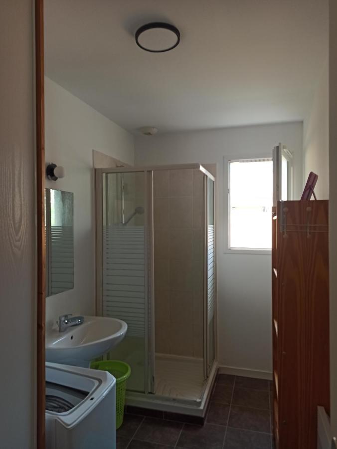 Location 4-6 Personnes Villa Grayan-et-l'Hopital Exteriör bild