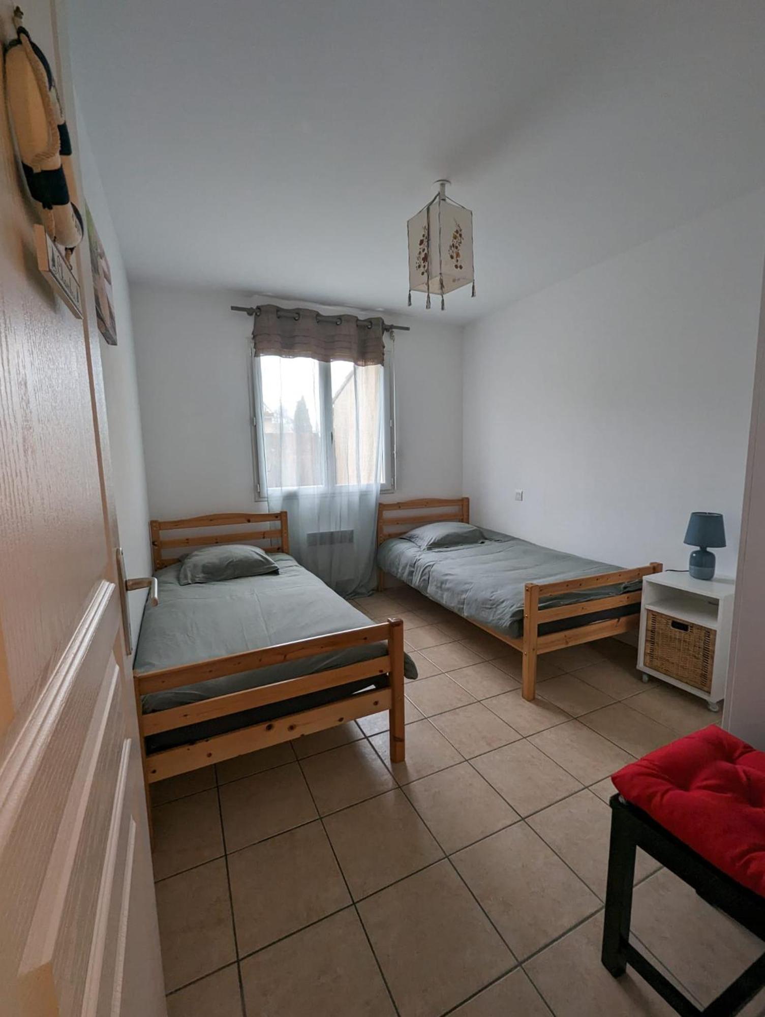 Location 4-6 Personnes Villa Grayan-et-l'Hopital Exteriör bild