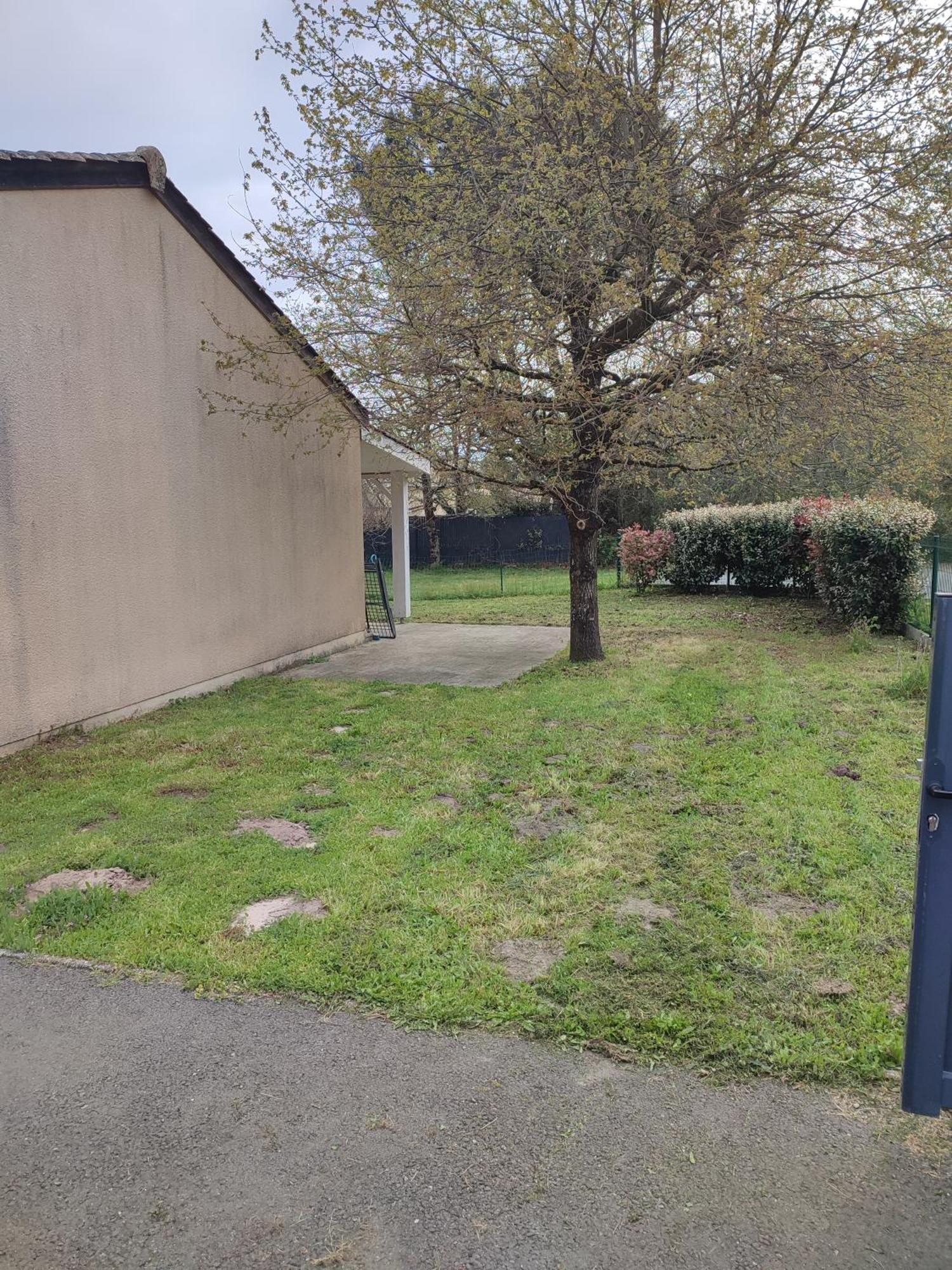 Location 4-6 Personnes Villa Grayan-et-l'Hopital Exteriör bild