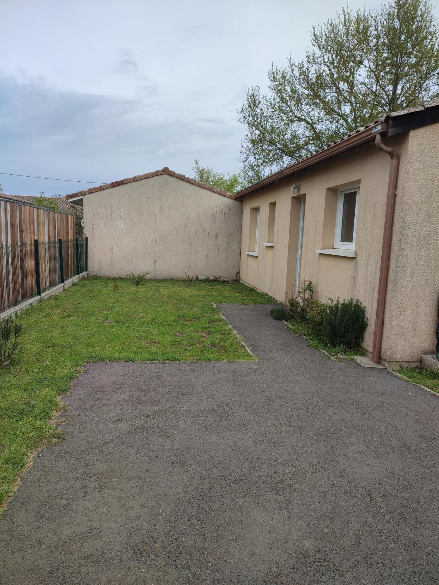 Location 4-6 Personnes Villa Grayan-et-l'Hopital Exteriör bild